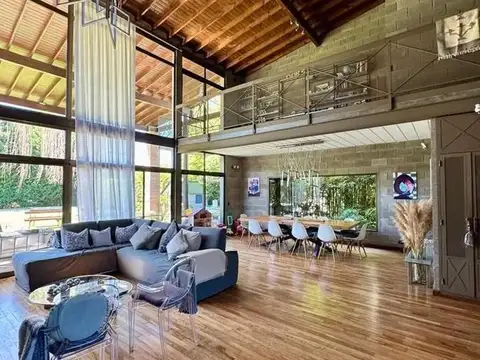 Casa en Venta en Los Senderos I, USD 495.000