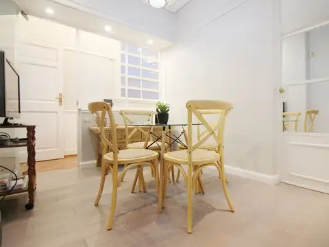 Venta piso 5 ambientes con dependencia!