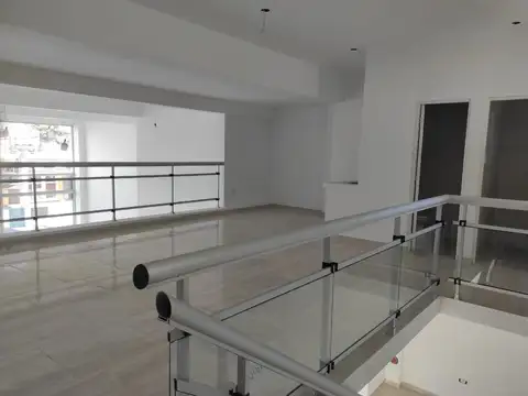 Local Comercial J. Carlos Chiozza Nº 1853 San Bernardo