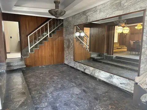 Depto Tipo Casa en Venta 52 años
