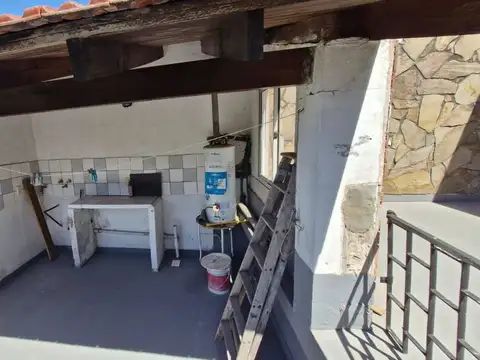 Depto Tipo Casa en Alquiler de 3 dormitorios