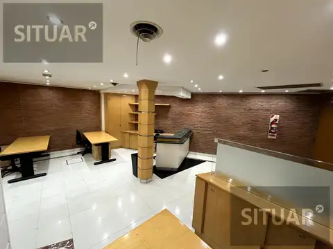 Oficina en Venta con 1 cochera