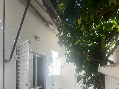 Depto Tipo Casa en Venta de 1 dormitorio