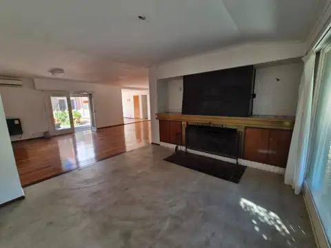 Venta Casa 4 dormitorios en San Isidro Beccar