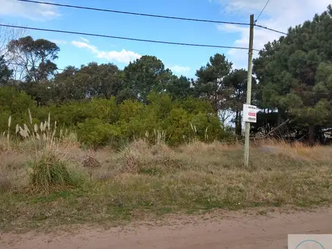 VENDE LOTE 20 x 40 COSTA CHICA