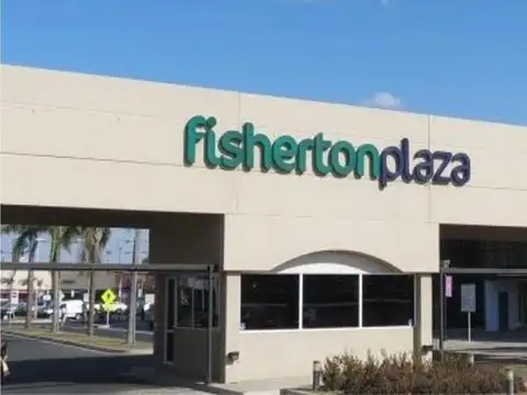 Shopping Fisherton Plaza