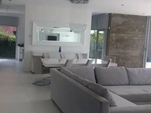 VN CASA EN VENTA  SAN BENITO A LA LAGUNA