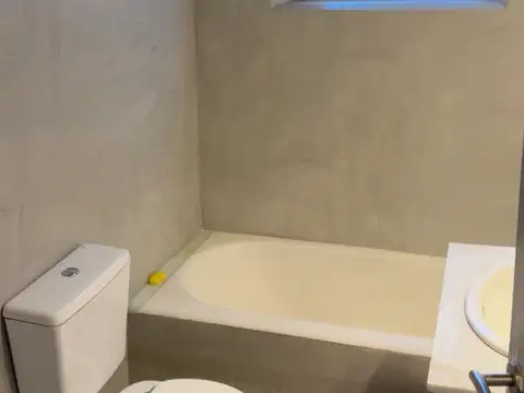 Depto Tipo Casa en Alquiler en Olivos Vias/Maipu, $ 1.000.000