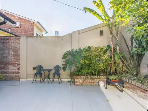 Casa 3 ambientes con 2 baños