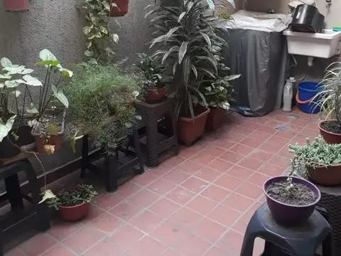 Depto Tipo Casa Monoambiente con 1 baño