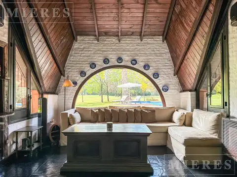 Casa 6 ambientes con 3 baños