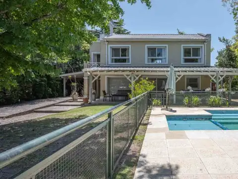 Venta casa 5 amb en Boatcenter, Tigre