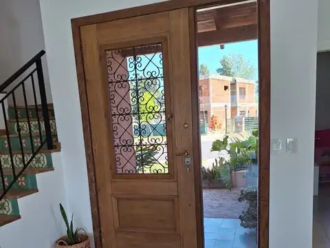 Casa en Alquiler Temporal en Santa Ana 3 dormitorios, Villanueva 100