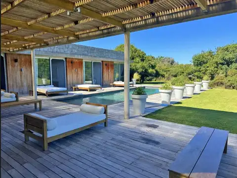 Casa en Venta en Chacras De Medellin Sur Lac, USD 2.600.000