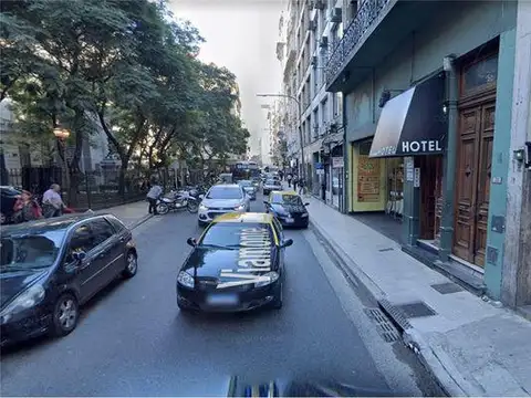 Cochera doble Microcentro excelente oportunidad venta posibilidad de renta viamonte 853
