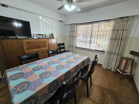 Depto Tipo Casa en Venta de 4 ambientes