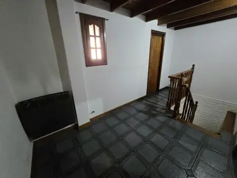 Depto Tipo Casa en Venta 50 años