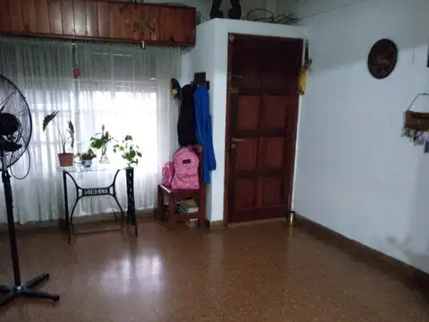 Casa en Venta en Quilmes Oeste, USD 125.000