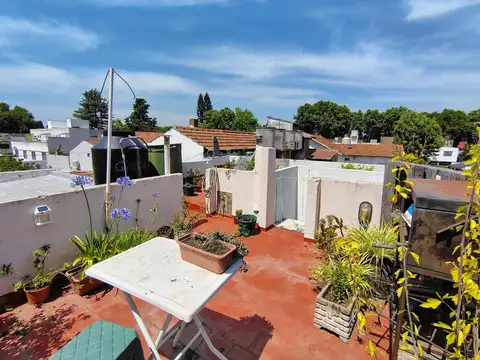 PH con balcon y  terraza | 3 dorm | Florida