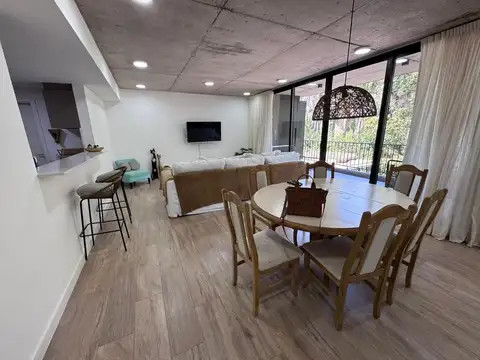 Departamento en Venta con 2 cocheras