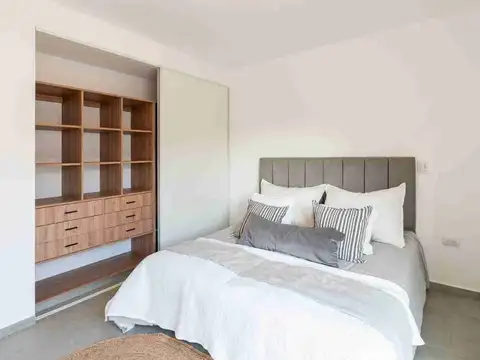 Depto Tipo Casa en Venta con 1 cocheras