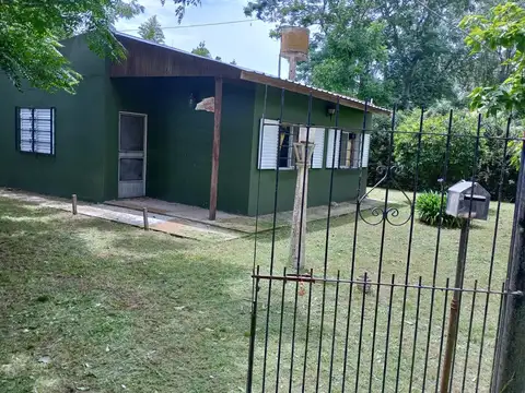 CASA 3 AMBIENTES VENTA LAGUNA DE LOBOS CON PARRILLA Y HORNO