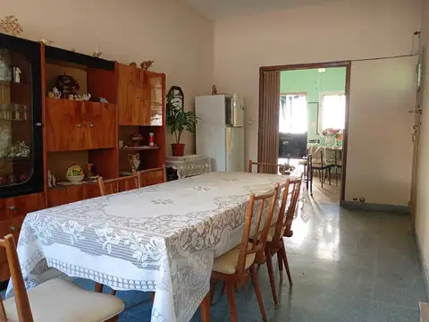José León Suárez 5000, Piso 0