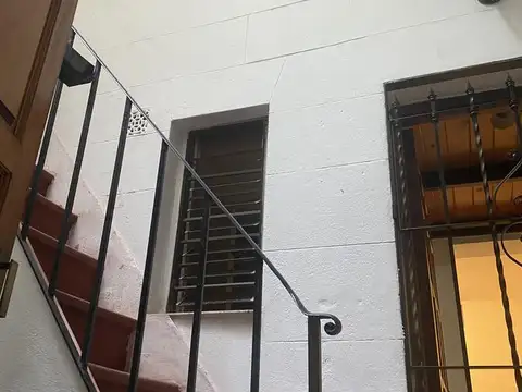VENTA DEPARTAMENTO  3 AMBIENTES  IMPECABLE  PB CON PATIO Y ENTREPISO   BALVANERA- CAPTAL FEDERAL