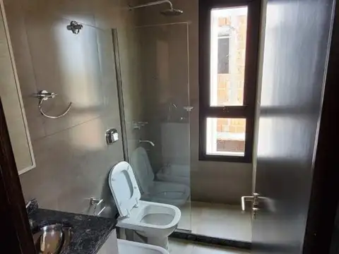 Depto Tipo Casa en Venta 4 años