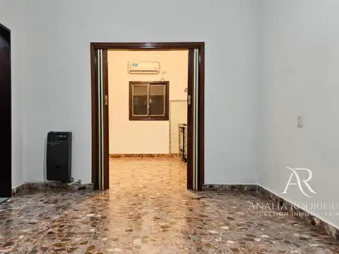 ALQUILER – DEPARTAMENTO / PH TIPO CASA – 3 AMBIENTES + ESTUDIO CON JARDÍN – BOULOGNE