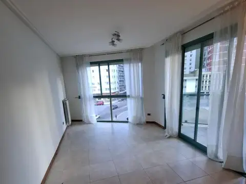 Boulevard Maritimo 5700, Piso 5