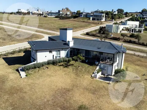 Vivir entre las sierras y el lago I Casa en venta I Reartes I Córdoba I Altos del Corral