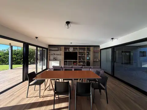 Casa en Venta al Este