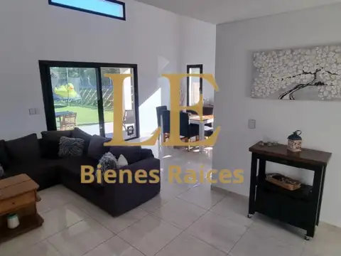 Casa en Venta 1 año