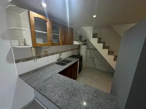 PH en Venta en San Carlos y La Plata