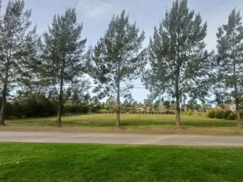 LOTE EN VENTA CAMPOS DE ROCA 2