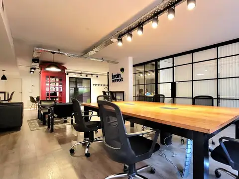 VENTA OFICINA SAN NICOLÁS AMOBLADA LISTA PARA TRABAJAR