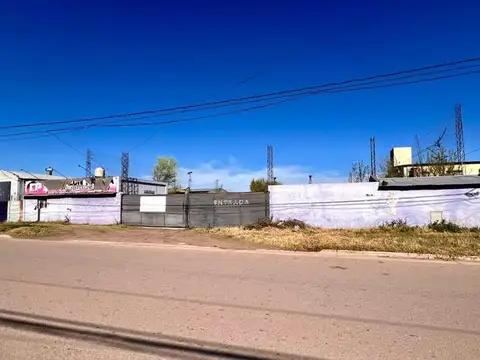 Terreno con local/oficina Sgo Alvarez 1633