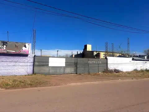 Santiago Álvarez 1600