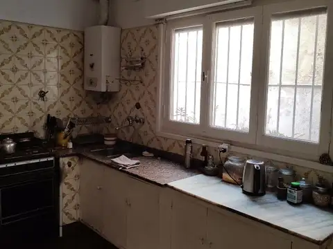 DOS P.H SOBRE LOTE DE  8,66X 53,40- SAN ISIDRO-VIAS A LIBERTADOR