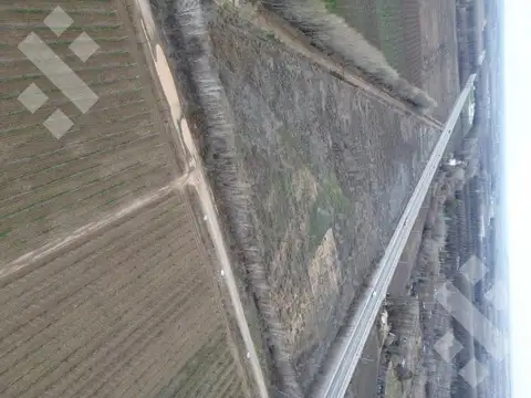 8 hectáreas APTAS DESARROLLO COMERCIAL E INDUSTRIAL, con 657 metros de frente de Ruta 22