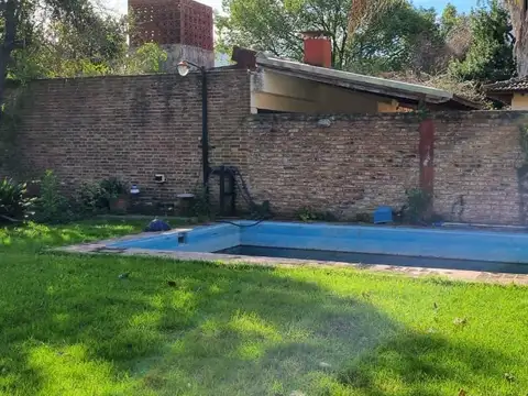 Casa 5 ambientes con 3 baños