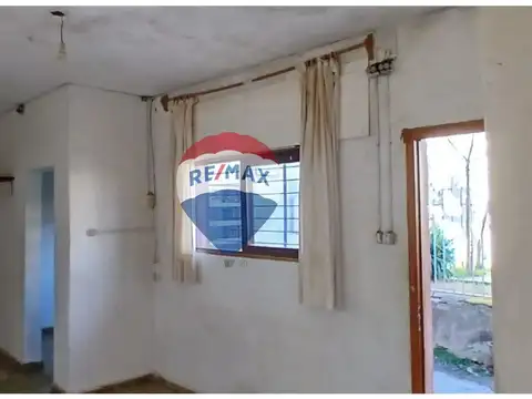 Jose Pedro Varela 100