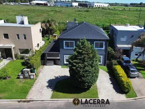 Casa en Venta de 5 dormitorios