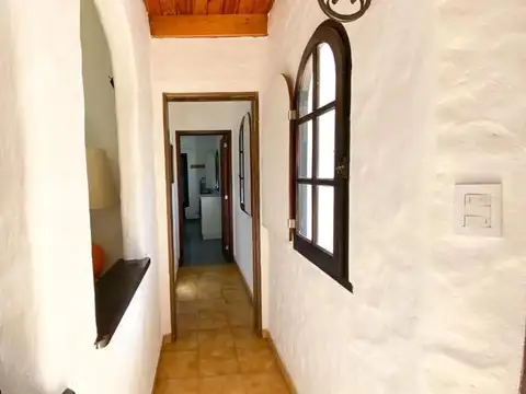 Casa 5 ambientes con 2 baños