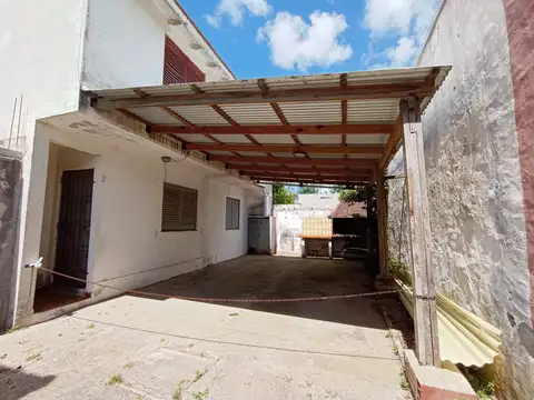 Depto Tipo Casa en Venta con 1 cocheras