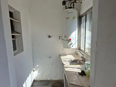 Depto Tipo Casa en Venta en Lomas de Zamora, USD 50.000
