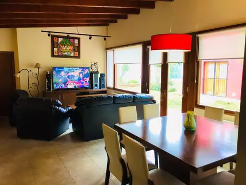 Calle Parque Nacional El Chaco 300