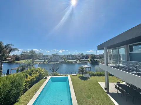 Casa  en Alquiler Temporario en Los Lagos, Nordelta,