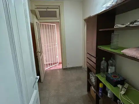 Local en Venta Via Púb.